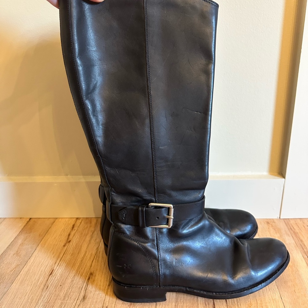 Frye Black and Tan Leather Boots